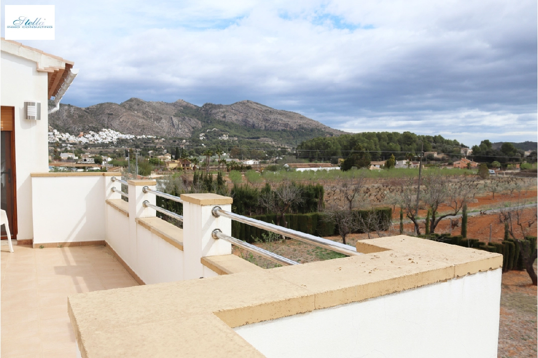 villa en Jalon en venta, superficie 279 m², parcela 13009 m², 4 dormitorios, 4 banos, ref.: PT-24004-36