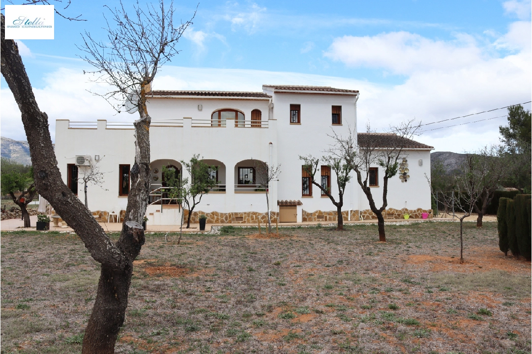 villa en Jalon en venta, superficie 279 m², parcela 13009 m², 4 dormitorios, 4 banos, ref.: PT-24004-5