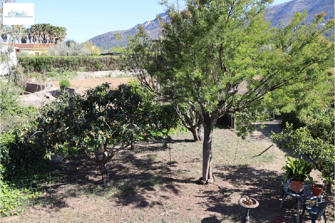 finca en Parcent en venta, superficie 140 m², parcela 830 m², 3 dormitorios, 1 banos, ref.: PT-24005-23