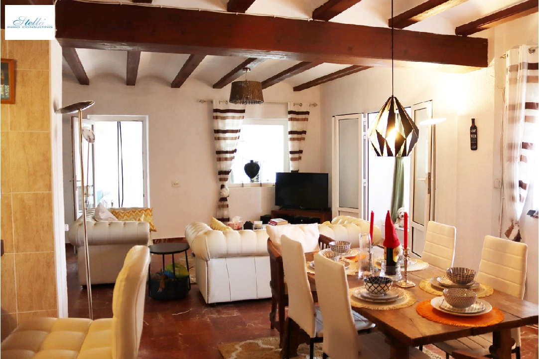 villa en Pedreguer en venta, superficie 196 m², parcela 984 m², 3 dormitorios, 3 banos, piscina, ref.: PT-24008-11