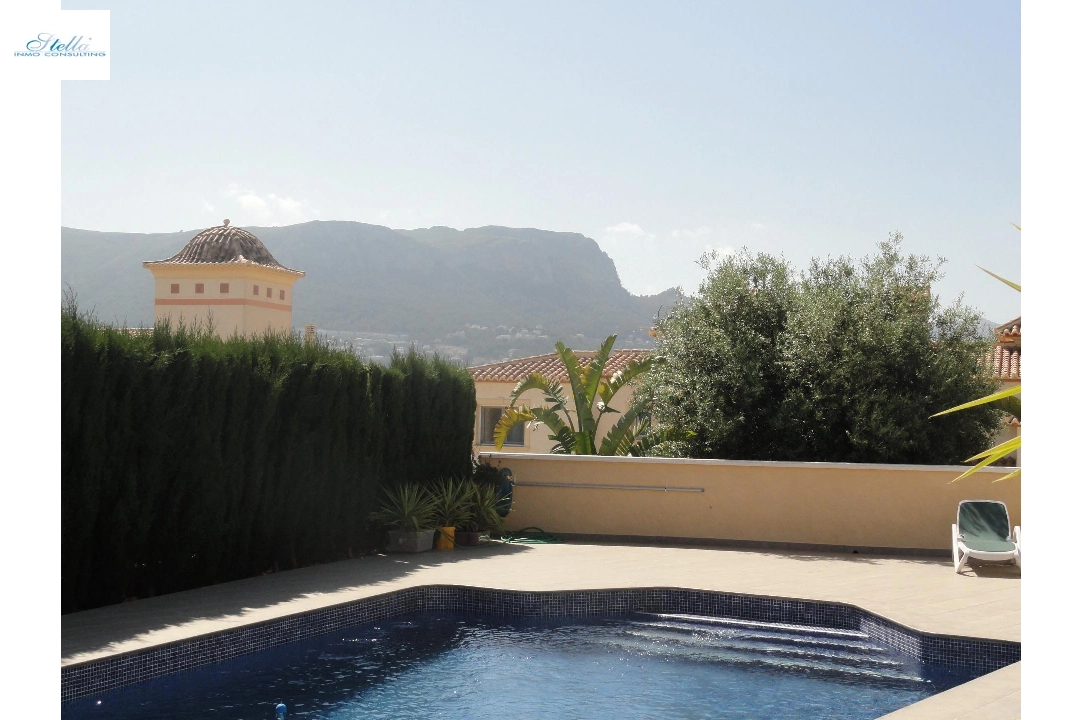 villa en Calpe(Calpe) en venta, superficie 410 m², aire acondicionado, parcela 983 m², 3 dormitorios, 3 banos, piscina, ref.: COB-982-10535-15