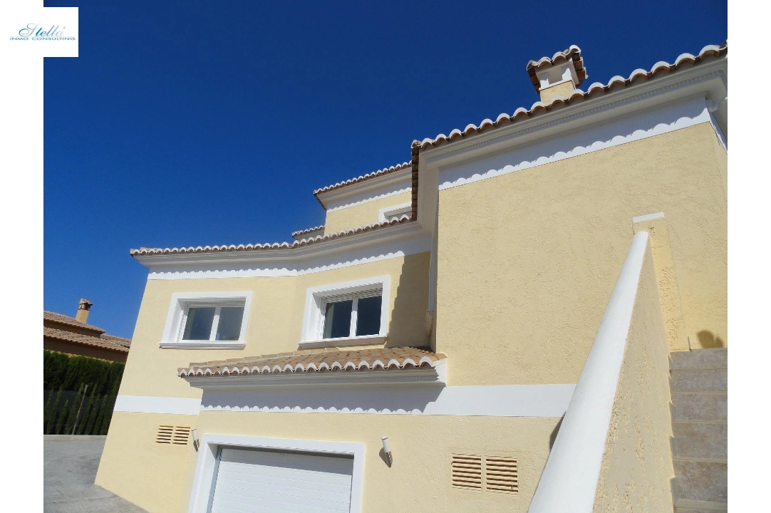 villa en Calpe(Calpe) en venta, superficie 410 m², aire acondicionado, parcela 983 m², 3 dormitorios, 3 banos, piscina, ref.: COB-982-10535-35