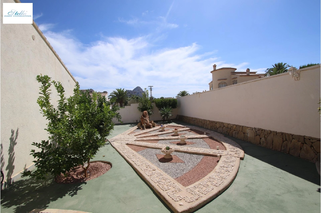 villa en Calpe(Pla roig) en venta, superficie 212 m², aire acondicionado, parcela 800 m², 2 dormitorios, 2 banos, piscina, ref.: COB-3301-10535-28