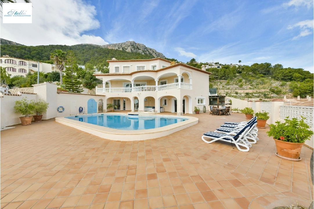 villa en Calpe(Oltamar) en venta, superficie 351 m², aire acondicionado, parcela 1170 m², 6 dormitorios, 6 banos, piscina, ref.: COB-3365-10535-19