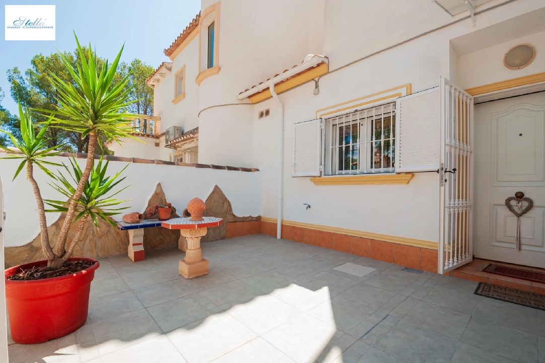 bungalow en Calpe(Garduix) en venta, superficie 110 m², aire acondicionado, 2 dormitorios, 2 banos, piscina, ref.: COB-3468-10535-5