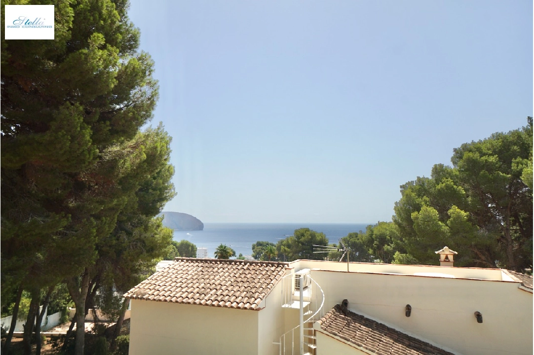 villa en Moraira(Moravit) en venta, superficie 555 m², parcela 1175 m², 7 dormitorios, 5 banos, piscina, ref.: CA-H-1795-AMBE-3