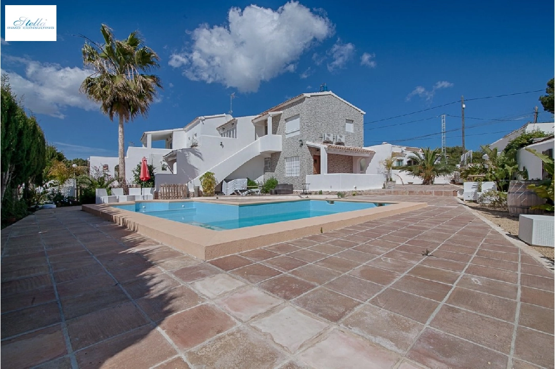 villa en Calpe en venta, superficie 312 m², aire acondicionado, parcela 1010 m², 6 dormitorios, 5 banos, piscina, ref.: AM-11289DA-1