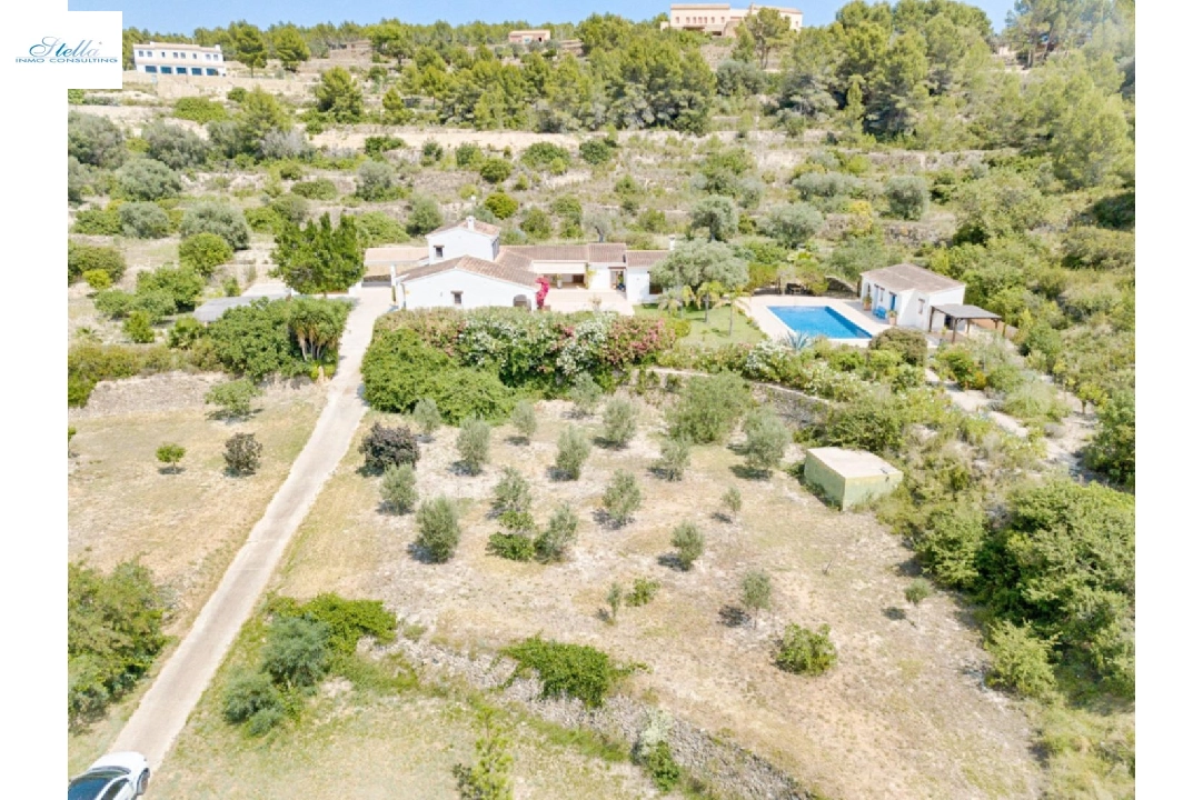 finca en Benissa en venta, superficie 521 m², ano de construccion 2002, aire acondicionado, parcela 19880 m², 4 dormitorios, 3 banos, piscina, ref.: AM-11988DA-12