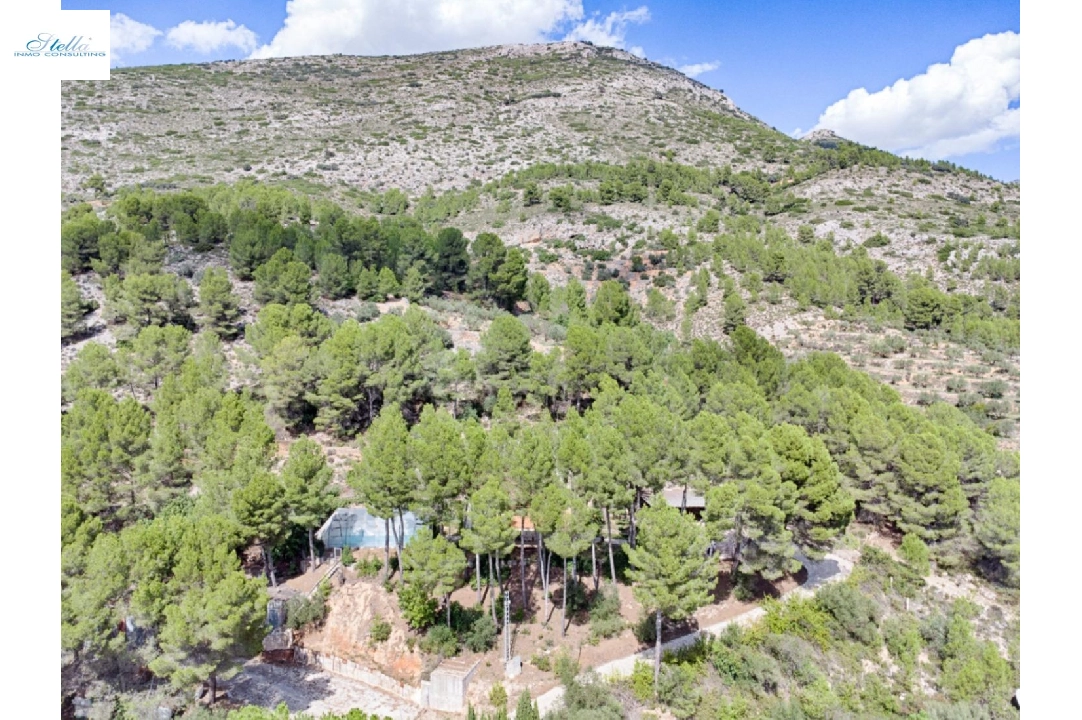 finca en Relleu en venta, superficie 174 m², ano de construccion 1990, aire acondicionado, parcela 26000 m², 4 dormitorios, 1 banos, piscina, ref.: AM-12046DA-12