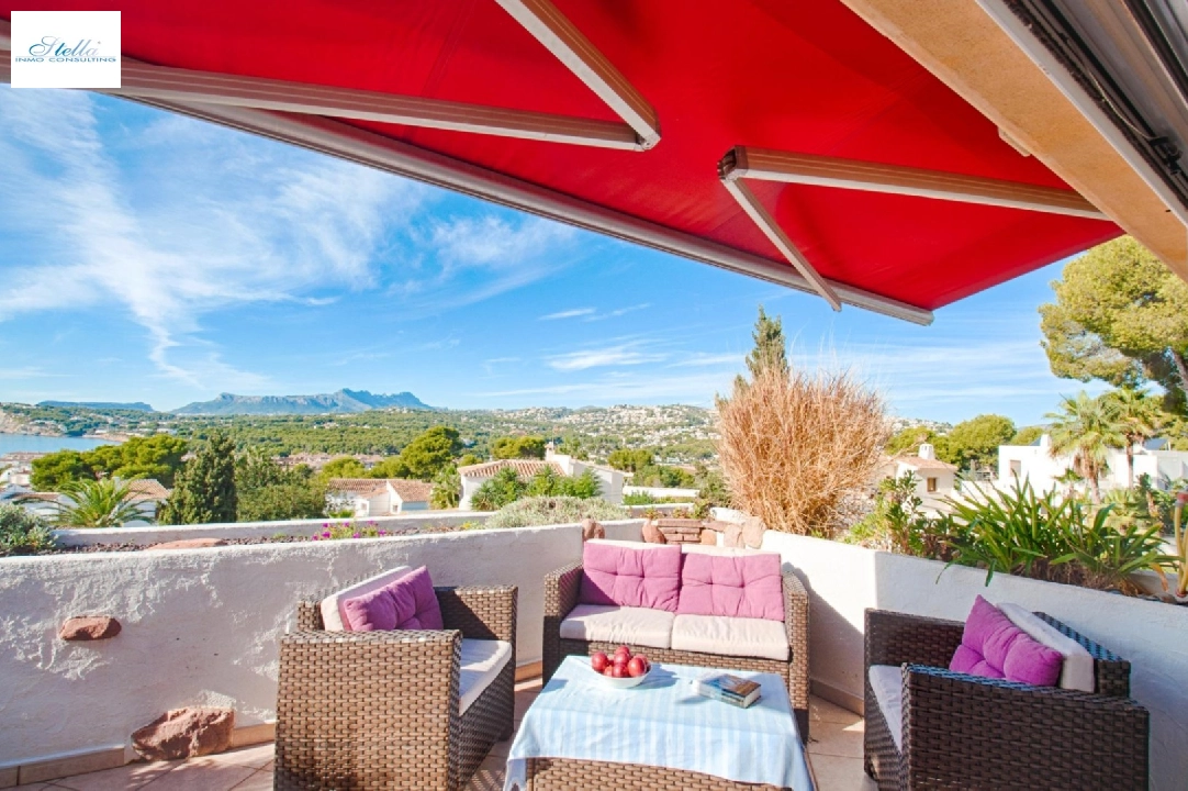 villa en Moraira en venta, superficie 326 m², ano de construccion 1975, aire acondicionado, parcela 791 m², 6 dormitorios, 6 banos, piscina, ref.: AM-12082DA-12