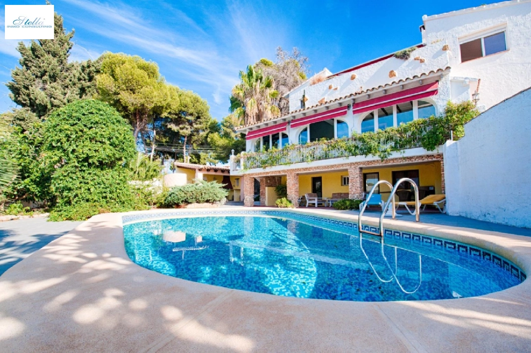 villa en Moraira en venta, superficie 326 m², ano de construccion 1975, aire acondicionado, parcela 791 m², 6 dormitorios, 6 banos, piscina, ref.: AM-12082DA-2