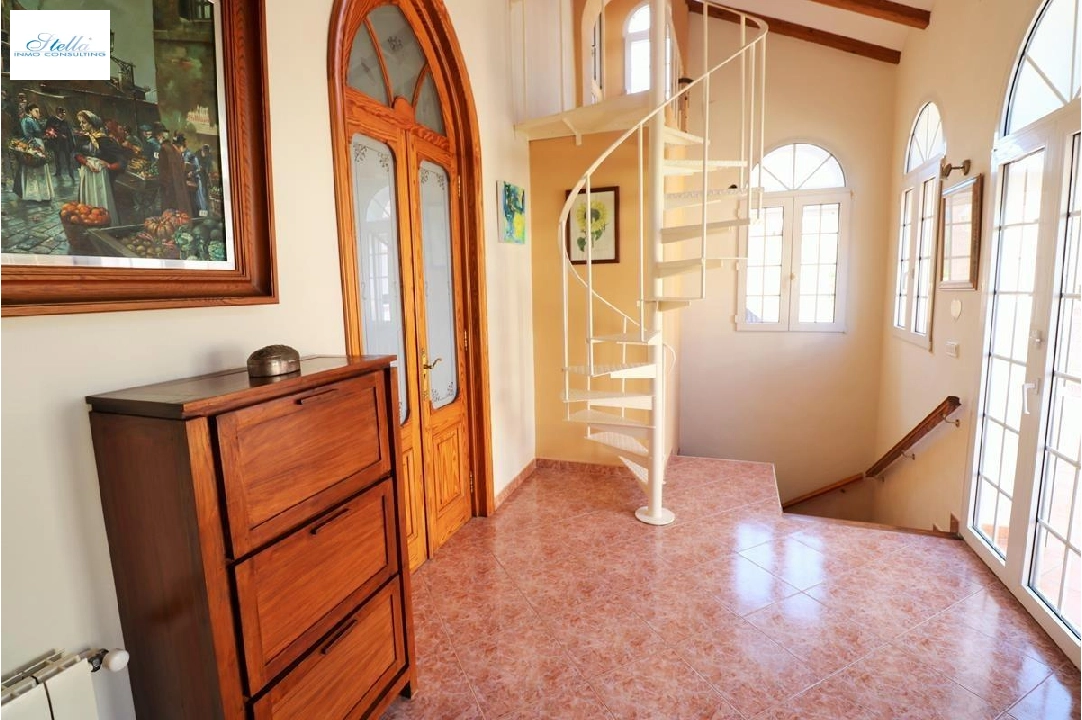 villa en Denia en venta, superficie 319 m², aire acondicionado, parcela 900 m², 6 dormitorios, 4 banos, piscina, ref.: AM-12170DA-12