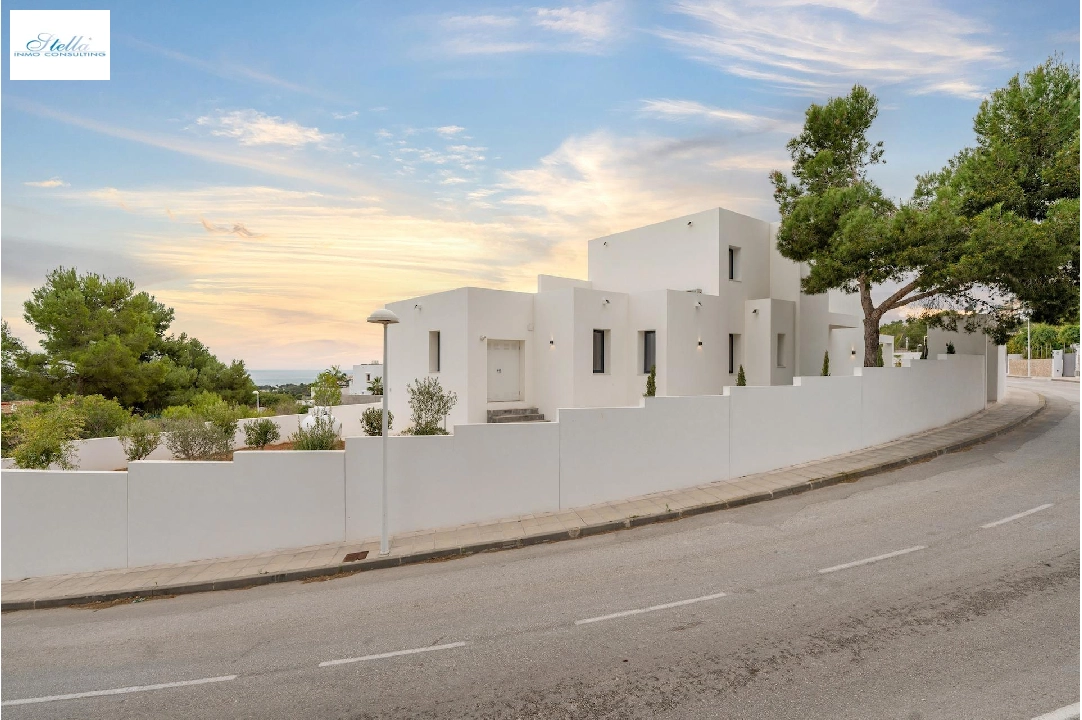 villa en Moraira en venta, superficie 259 m², ano de construccion 2024, aire acondicionado, parcela 800 m², 3 dormitorios, 3 banos, piscina, ref.: AM-12206DR-17