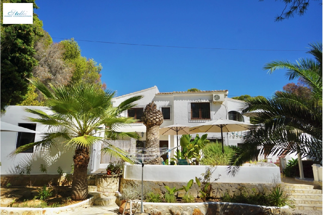 villa en Benissa(Fanadix) en venta, superficie 180 m², aire acondicionado, parcela 1215 m², 5 dormitorios, 4 banos, piscina, ref.: CA-H-1812-AMB-9