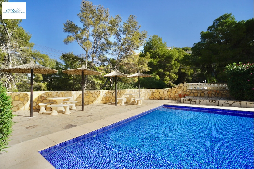 casa de pueblo en Moraira(Arnella) en venta, superficie 112 m², aire acondicionado, 2 dormitorios, 2 banos, piscina, ref.: CA-B-1829-AMBE-31