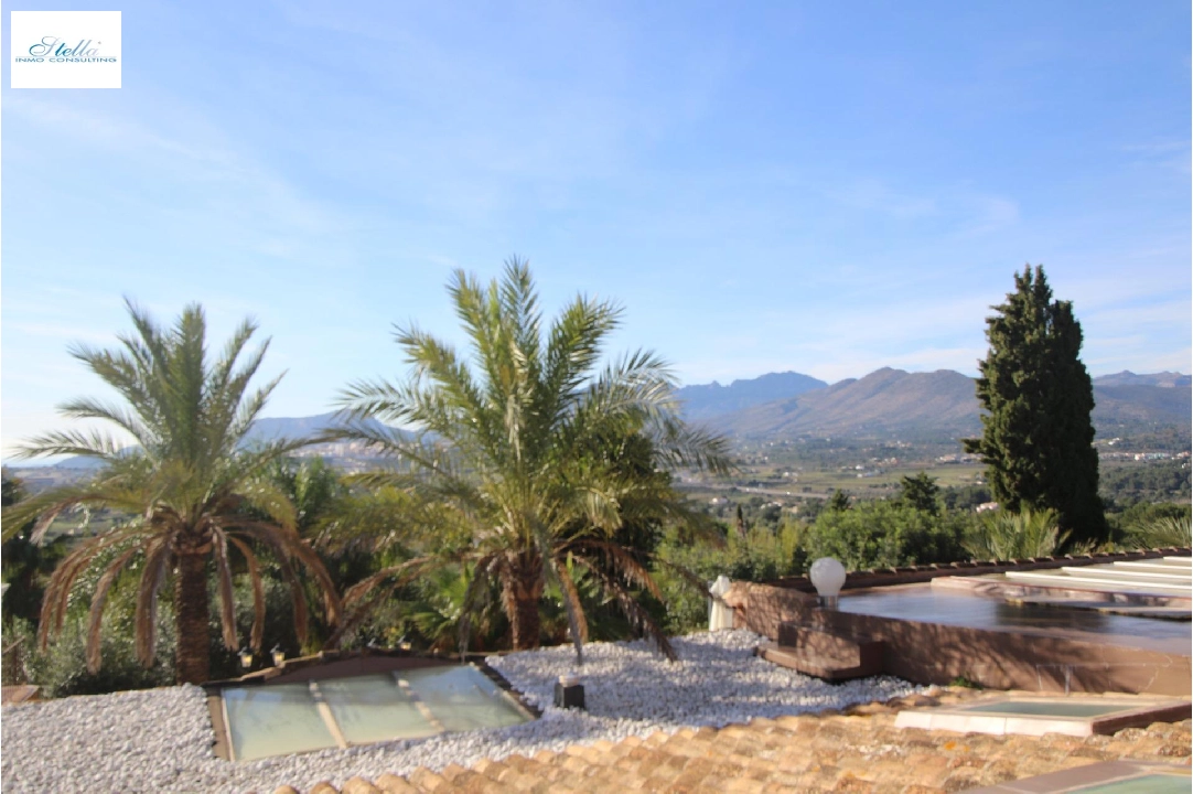 finca en Benissa(Canor) en venta, superficie 960 m², parcela 15000 m², 15 dormitorios, 14 banos, piscina, ref.: COB-3322-10535-29