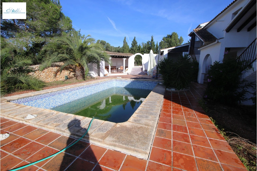 finca en Benissa(Canor) en venta, superficie 960 m², parcela 15000 m², 15 dormitorios, 14 banos, piscina, ref.: COB-3322-10535-34