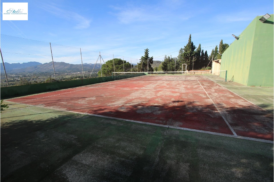 finca en Benissa(Canor) en venta, superficie 960 m², parcela 15000 m², 15 dormitorios, 14 banos, piscina, ref.: COB-3322-10535-44