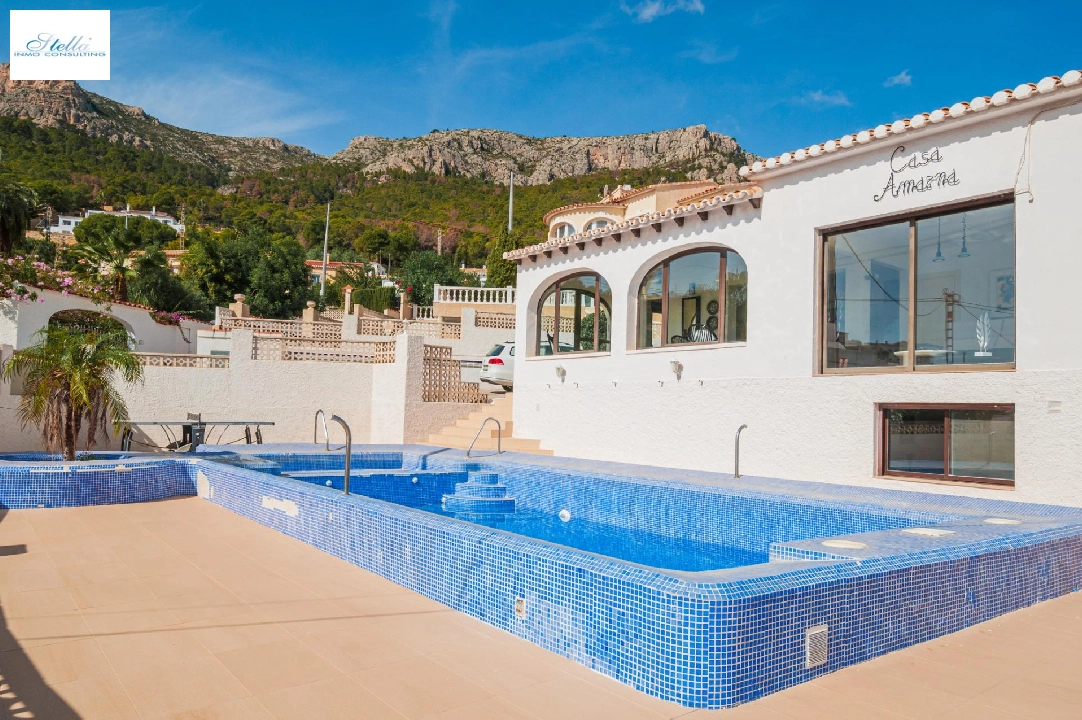 villa en Calpe(Cucarres) en venta, superficie 210 m², aire acondicionado, parcela 800 m², 5 dormitorios, 4 banos, piscina, ref.: COB-3485-10535-2