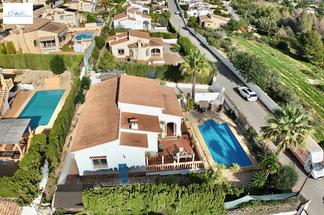 villa en Benitachell(Les Fonts) en venta, superficie 132 m², parcela 672 m², 3 dormitorios, 2 banos, piscina, ref.: CA-H-1844-AMBE-37