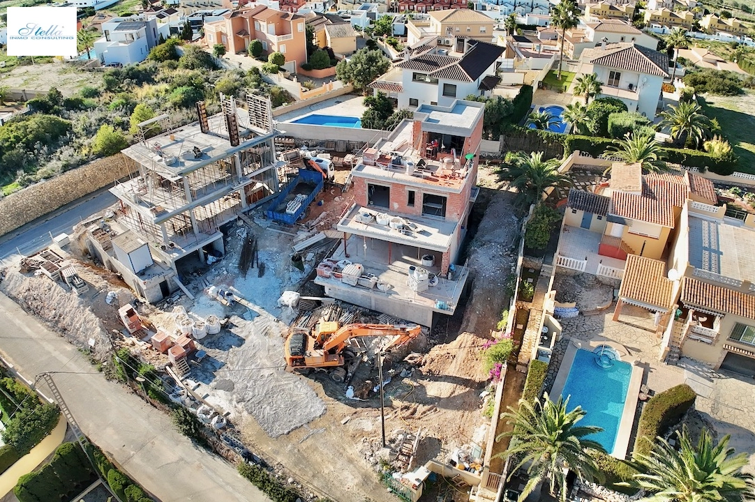 villa en Calpe(Ortembach) en venta, superficie 350 m², aire acondicionado, parcela 792 m², 4 dormitorios, 4 banos, piscina, ref.: CA-H-1849-AMBE-12