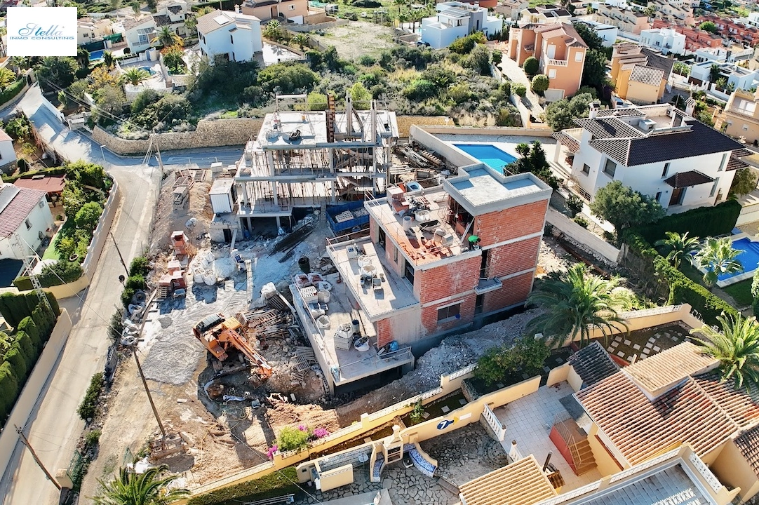 villa en Calpe(Ortembach) en venta, superficie 350 m², aire acondicionado, parcela 792 m², 4 dormitorios, 4 banos, piscina, ref.: CA-H-1849-AMBE-16