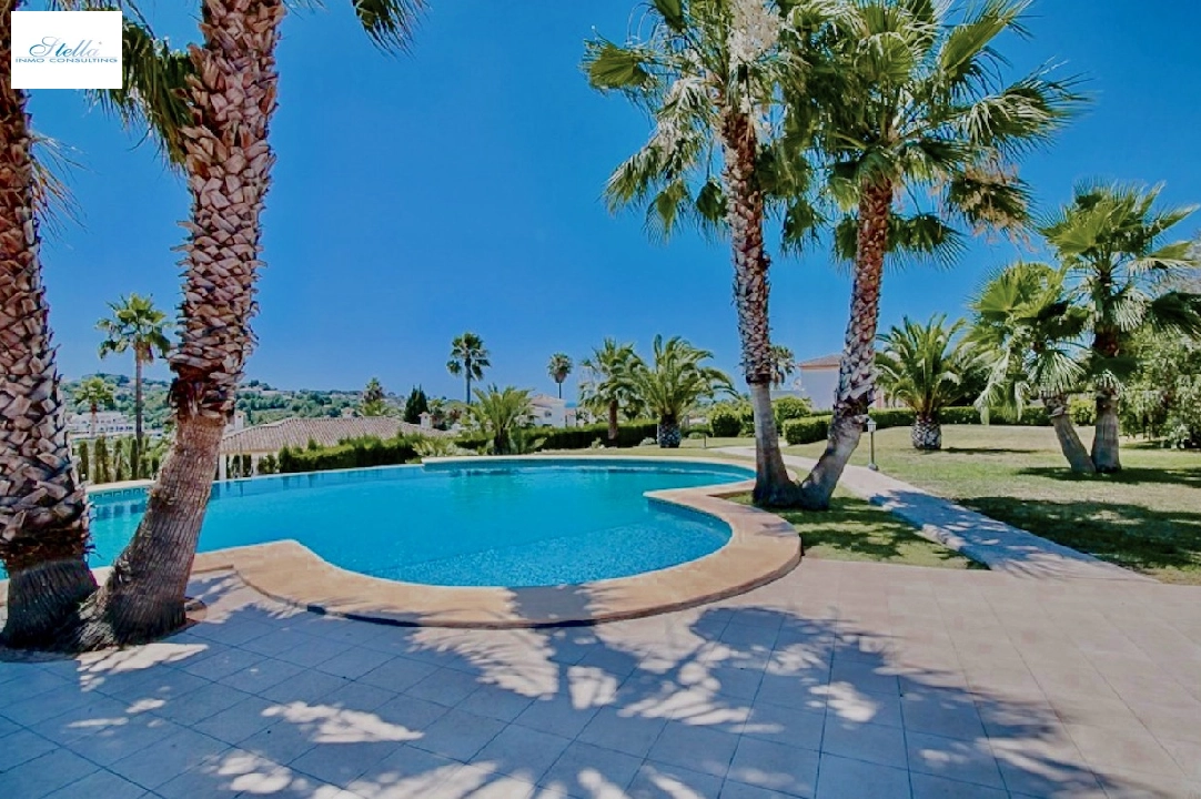 villa en Moraira(Solpark) en venta, superficie 306 m², aire acondicionado, parcela 2403 m², 5 dormitorios, 6 banos, piscina, ref.: CA-H-1851-AMB-41