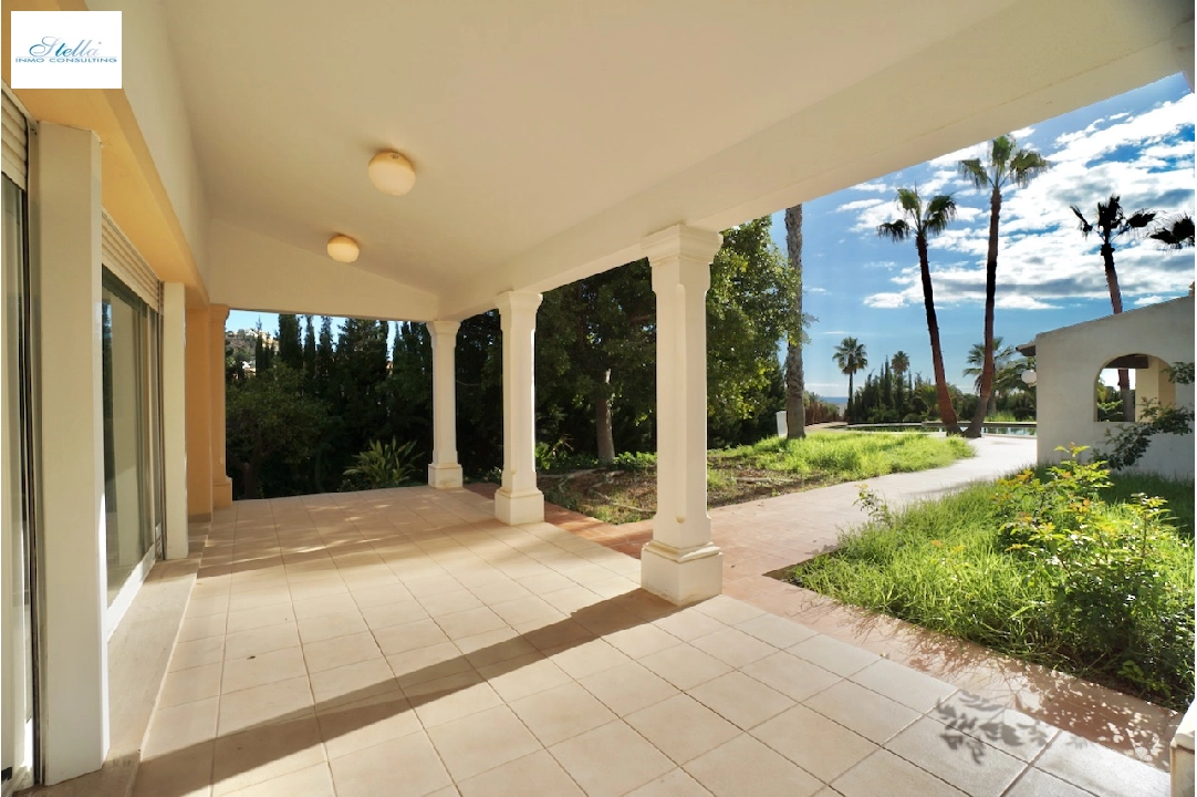 villa en Moraira(Solpark) en venta, superficie 306 m², aire acondicionado, parcela 2403 m², 5 dormitorios, 6 banos, piscina, ref.: CA-H-1851-AMB-8