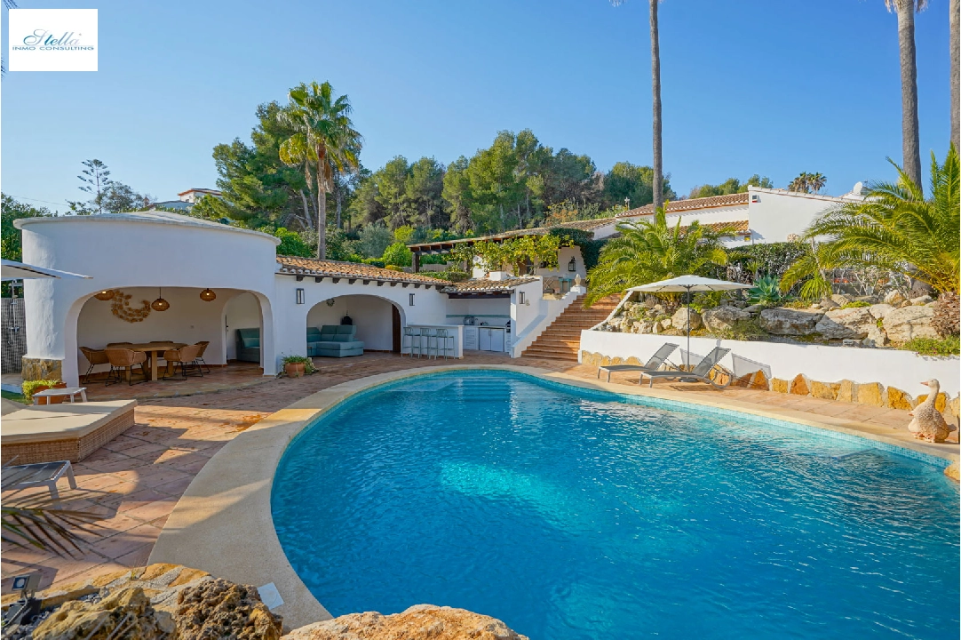 villa en Javea en venta, superficie 300 m², ano de construccion 1983, aire acondicionado, parcela 2190 m², 3 dormitorios, 3 banos, piscina, ref.: BP-C4XY4465JAV-2